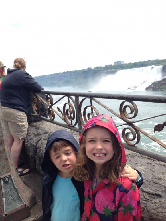 V and J Niagara Falls